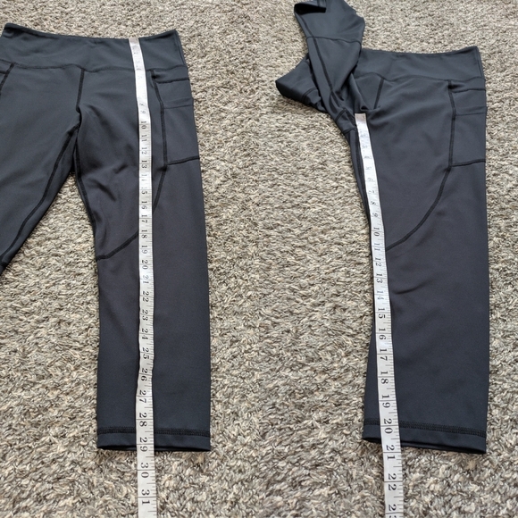 Zyia Black Crop Workout Exercise Athletic Legging 8/10 - Picture 9 of 10
